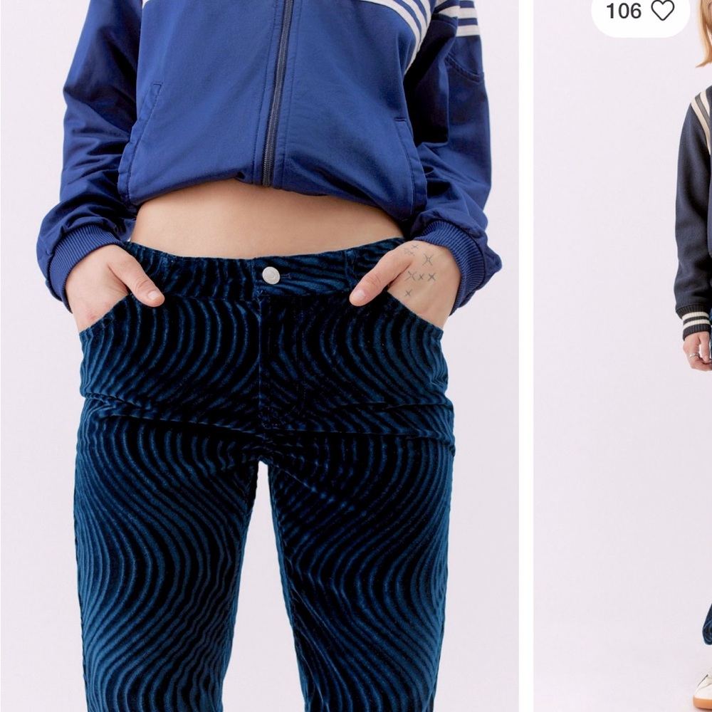 Wavy pattern velvety boot cut pant - Urban Outfitters - size 10